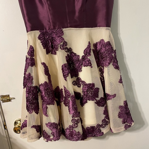 Homecoming / Prom / Social / Snowball FORMAL Dress - Picture 6 of 8